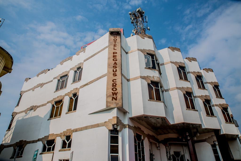 Hotel Pegasus Crown Shillong Exterior photo